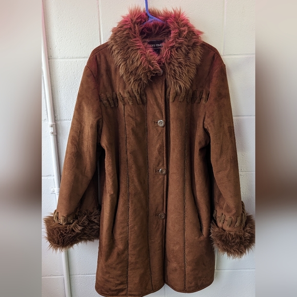 Faux fur warm vintage jacket - Size L - Picture 6 of 8